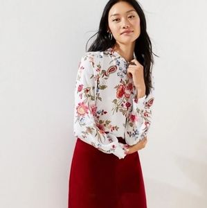 Lovely Ann Taylor Loft Floral Blouse